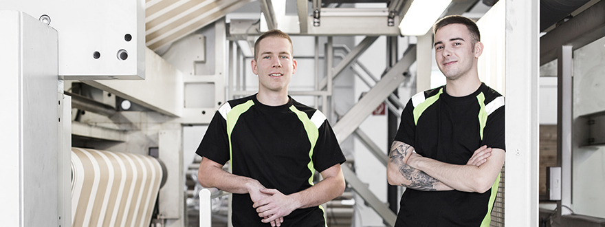 arbeiten-mitarbeiter-menschen-druckerei-jobs-karriere-ilsenburg-christiansenprint.jpg